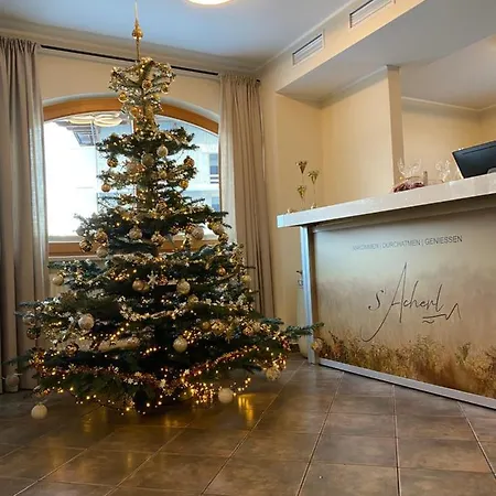 S'acherl Hotel 4*