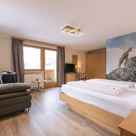 S'acherl Hotel 4*